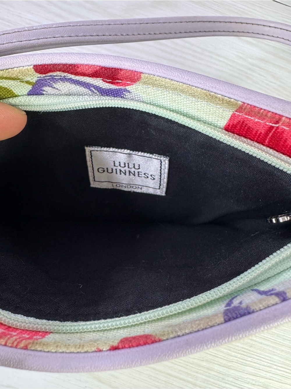 vintage Lulu Guinness canvas top handle bag in a floral print - Picture 9 of 9